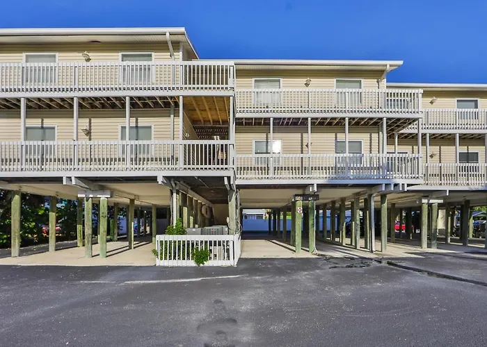100 Steps To Beautiful Indian Rocks Beach, Oceanside, 2 Bedroom Updated Apartamento Clearwater Beach